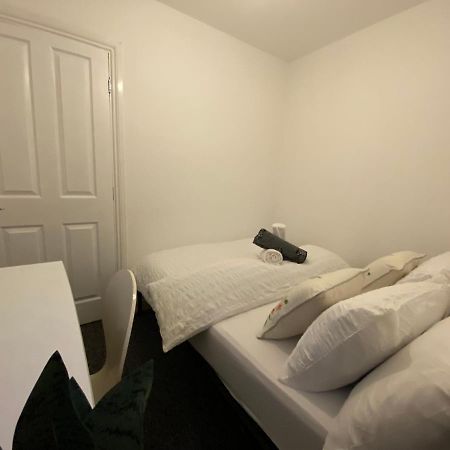 Nice Living Serviced Accommodations 3 Coventry Dış mekan fotoğraf