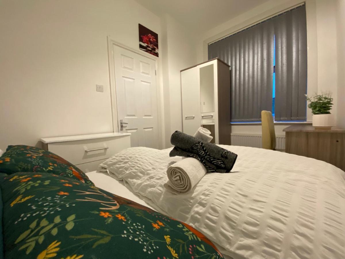 Nice Living Serviced Accommodations 3 Coventry Dış mekan fotoğraf